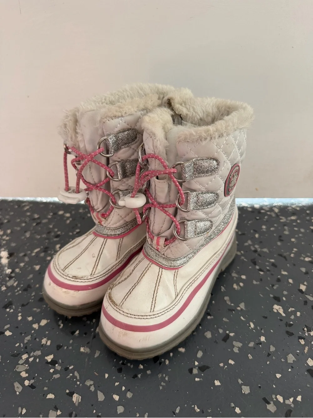 Totes Girls White and Pink Faux-Fur Winter Snow Boots